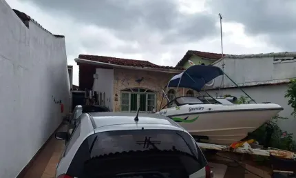 Casa para Venda em Mongaguá, Florida Mirim, 2 dormitórios, 1 suíte, 2 banheiros, 6 vagas