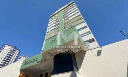 Apartamento com 3 dormitórios à venda, 113 m² por R$ 790.000 - Centro - Cascavel/PR
