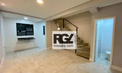 Sobrado com 2 dormitórios à venda, 116 m² por R$ 650.000,00 - Marapé - Santos/SP