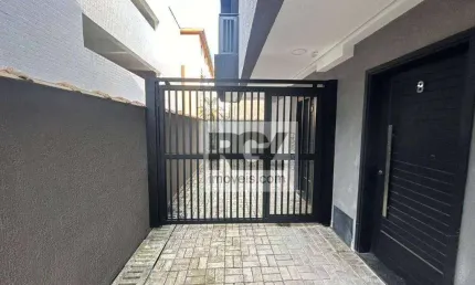 Casa com 2 dormitórios à venda, 116 m² por R$ 650.000,00 - Marapé - Santos/SP
