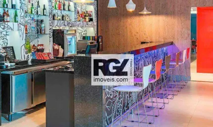 Studio em Hotel com 1 suíte à venda, 18 m² por R$ 300.000 - Valongo - Santos/SP