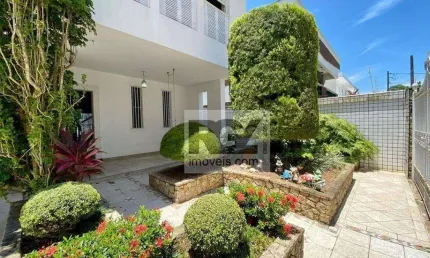 Sobrado com 4 dormitórios à venda, 300 m² por R$ 4.200.000,00 - Ponta da Praia - Santos/SP