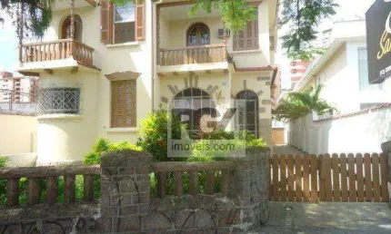 Casa com 4 dormitórios à venda, 500 m² por R$ 6.400.000,00 - Gonzaga - Santos/SP