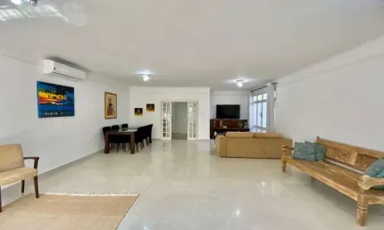 Casa com 3 dormitórios à venda, 228 m² por R$ 1.300.000,00 - Ponta da Praia - Santos/SP