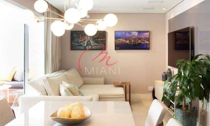 Luxuoso Apartamento de 2 Dormitórios com Suíte no Alto da Lapa