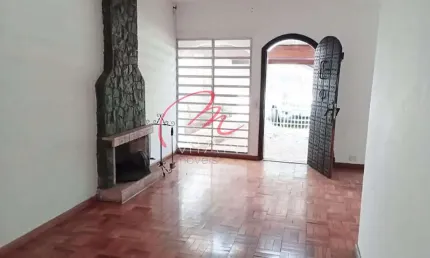 Casa à venda no parque continental com 300m², 5 quartos, 2 suítes, lareira, piscina e 3 vagas de ga