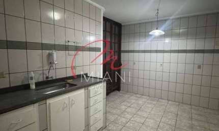 Casa para locação, na Avenida Pablo Casals - Jd Adalgisa -  184m² | Ideal para Quem Precisa de Espa