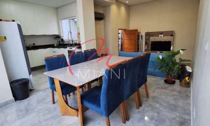 Terreno com duas casas Independentes à Venda na Penha de França – Próx. Shopping Penha e Metrô