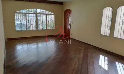 Sobrado à Venda com 270m², Edícula, 3 Vagas e Espaço Gourmet – Próx. ao Parque Villa-Lobos – Jaguar