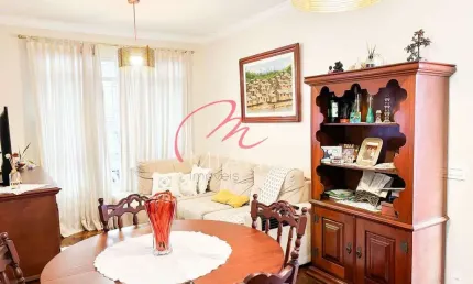 Sobrado à Venda com 3 quartos, 126m² e 2 Vagas de garagem no Bairro Nova Petrópolis – Próximo à Av.