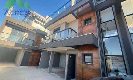 Sobrado com 3 dormitórios à venda, 138 m² por R$ 839.000,00 - Boqueirão - Curitiba/PR