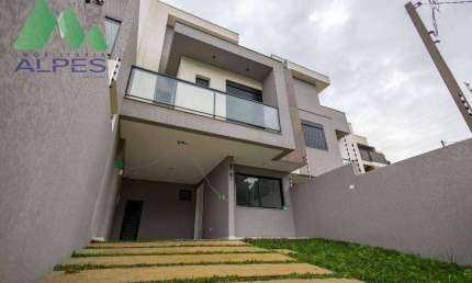 Sobrado com 3 dormitórios à venda, 116 m² por R$ 729.000,00 - Uberaba - Curitiba/PR