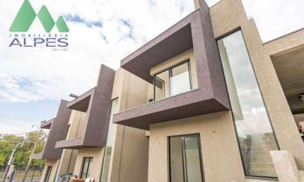 Sobrado com 3 dormitórios à venda, 115 m² por R$ 650.000,00 - Boqueirão - Curitiba/PR