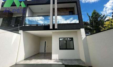 PRONTO PARA MORAR  CENTRO DE SÃO JOSE SOBRADOS COM 03 SUÍTES