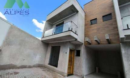 Sobrado com 3 dormitórios à venda, 106 m² por R$ 620.000,00 - Pinheirinho - Curitiba/PR
