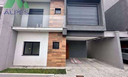 Triplex com 3 dormitórios à venda, 145 m² por R$ 749.900 - Uberaba - Curitiba/PR