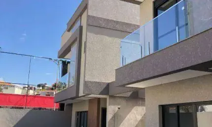 Sobrado com 3 dormitórios à venda, 122 m² por R$ 1.008.000,00 - Agua Verde - Curitiba/PR