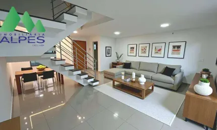 TRIPLEX NO CONDOMINIO SUIÇO DU VALAIS PINHEIRINHO EXCELENTE PADRÃO DE ACABAMENTO