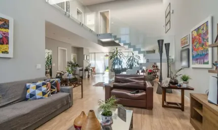 Casa 3 Quartos, 2 Vagas, a Venda no bairro Bigorrilho, Champagnat, Campina do Siqueira em Curitiba REbrokers