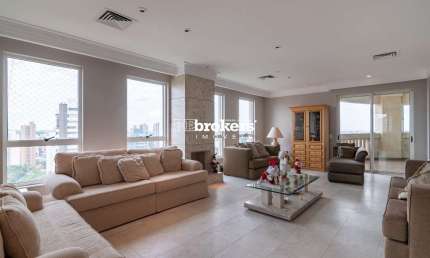 Apartamento, 4 Suítes, 4 Vagas, a venda no Bairro Mossungue, Ecoville, em Curitiba.