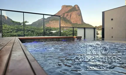 Cobertura à venda no jardim Oceânico. NOVA. Vista panorâmica