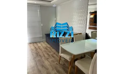 Apartamento com 02 Quartos (01 Suíte) – Reformado – Vazio – Junto à Edgard Werneck