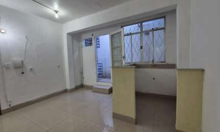 Conjunto Comercial / Sala para alugar, 25m² - Freguesia