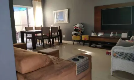 Taquara - Oportunidade Única - Casa Duplex com 03 Quartos sendo 1 Suíte - 01 Vaga na garagem - JPA!
