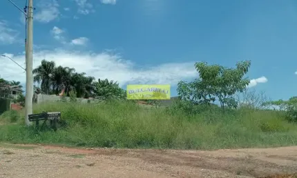 Terreno à venda esquina Plano , Ótima Localização Bairro Caxambu Famoso pelas sua Viniculas, Jundia