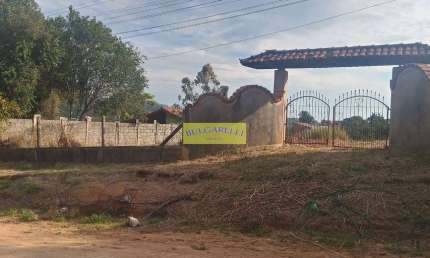 Terreno à venda Murado em Região de Chacaras Contendo 2.504n² ,  Villarejo Sopé Serra, Cabreúva, SP