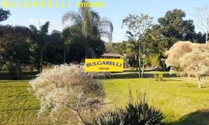 Chácara à venda Com Ótima Localização e Topografia Plana ,Casa terrea 2 Quartos, 1 Suite, 2 Vagas,