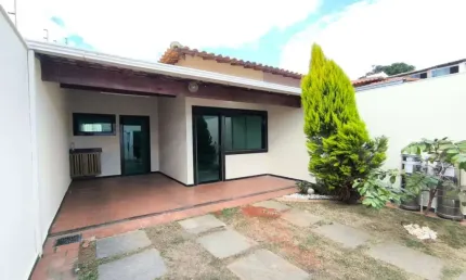 Casa para Venda em Lagoa Santa, Bela Vista, 3 dormitórios, 1 suíte, 2 banheiros, 2 vagas