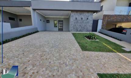 Casa de Condominio com 3 suites a venda, 250 m2 - Villa Romana ll