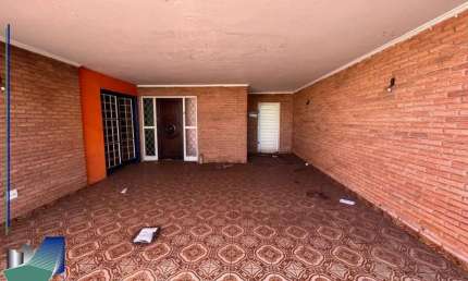 Casa Comercial com 3 Quartos para Alugar, 154 m2 - Jardim palma Travassos