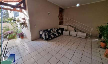 Casa residencial com 3 quartos sendo 1 suíte com closet para Locação no Jardim São Luiz, - 309,51 M² - Ribeirão Preto