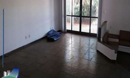 Casa para locacao com 3 quartos sendo 2 suites 1 com hidro no Jd. Sumare - 532,00 M2 - Ribeirao Preto