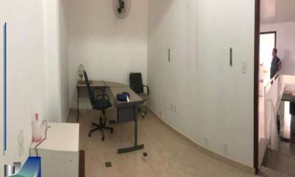 Casa comercial com 4 salas para alugar, 219m2 - Campos Eliseos