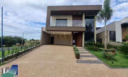 Casa de condominio com 3 suites a venda, 302m2 -  Allto do Castelo