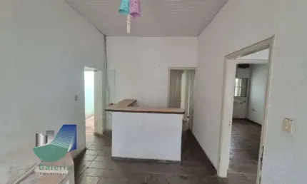 Casa residencial/comercial com 2 quartos para alugar, 72m2 - Centro