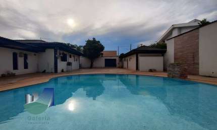 Casa Comercial com 4 quartos para alugar, 810m2 - Ribeirania