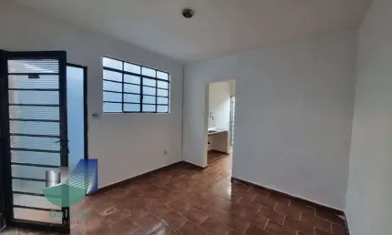 Casa residencial com 2 quartos para alugar, 70m2 - Campos Eliseos