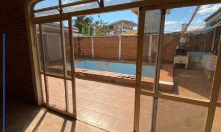 Casa Comercial com 4 quartos para alugar, 374m2 - Jardim Sumare