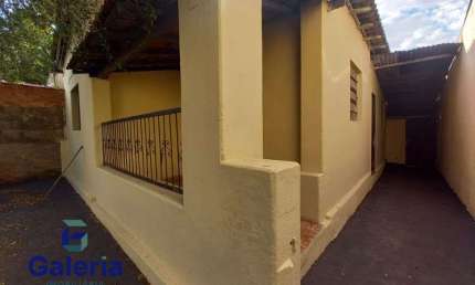 Casa residencial com 2 quartos para alugar, 64m2 - Vila Virginia