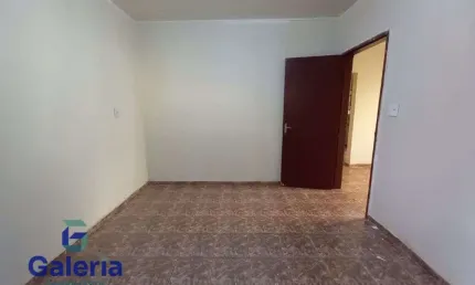 Casa residencial com 2 quartos para alugar, 64m² - Vila Virgínia