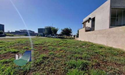 Terreno em condominio a venda, 300m2 - Vivendas da Mata