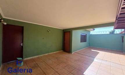 Casa com 3 quartos para alugar, 181m2 - Parque Anhanguera