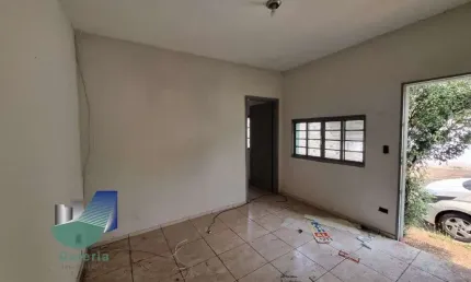 Casa Residencial com 1 quarto para alugar, 50m² - Jardim Mosteiro