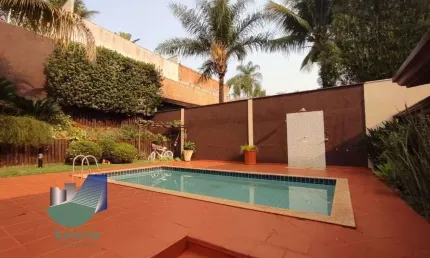 Casa em Condomínio com 5 quartos para alugar, 875m² - Residencial Florida