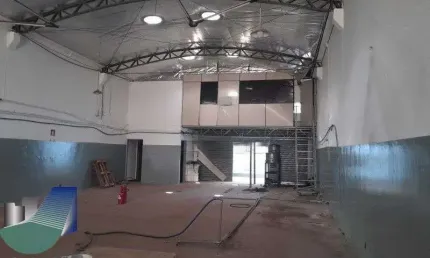 Galpão Comercial para alugar, 321m² - Campos Elíseos