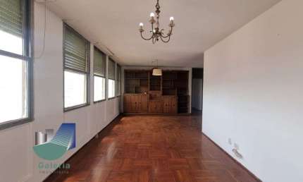 Apartamento com 3 quartos para alugar, 149m2 - Centro